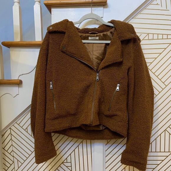 Max Studio Faux Shearling Zip Moto Jacket - Picture 4 of 12